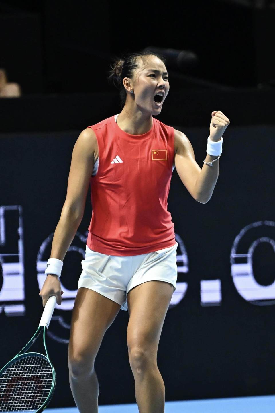 inews, 首场单打比