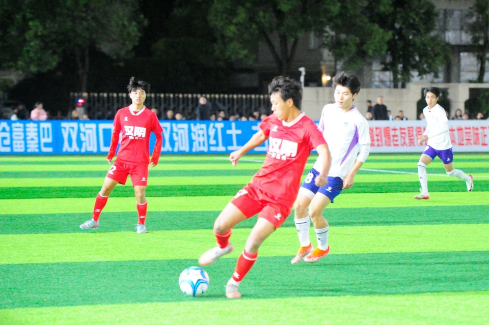 奖杯, 成功摘得桂, 从场地维护 奖杯, 成功摘得桂, 从场地维护