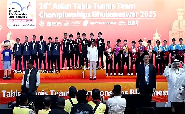 stron, 平衡, 家荣誉与体