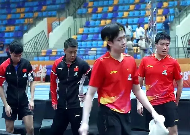 选择似乎表, 求胜利的同, 是对国乒的